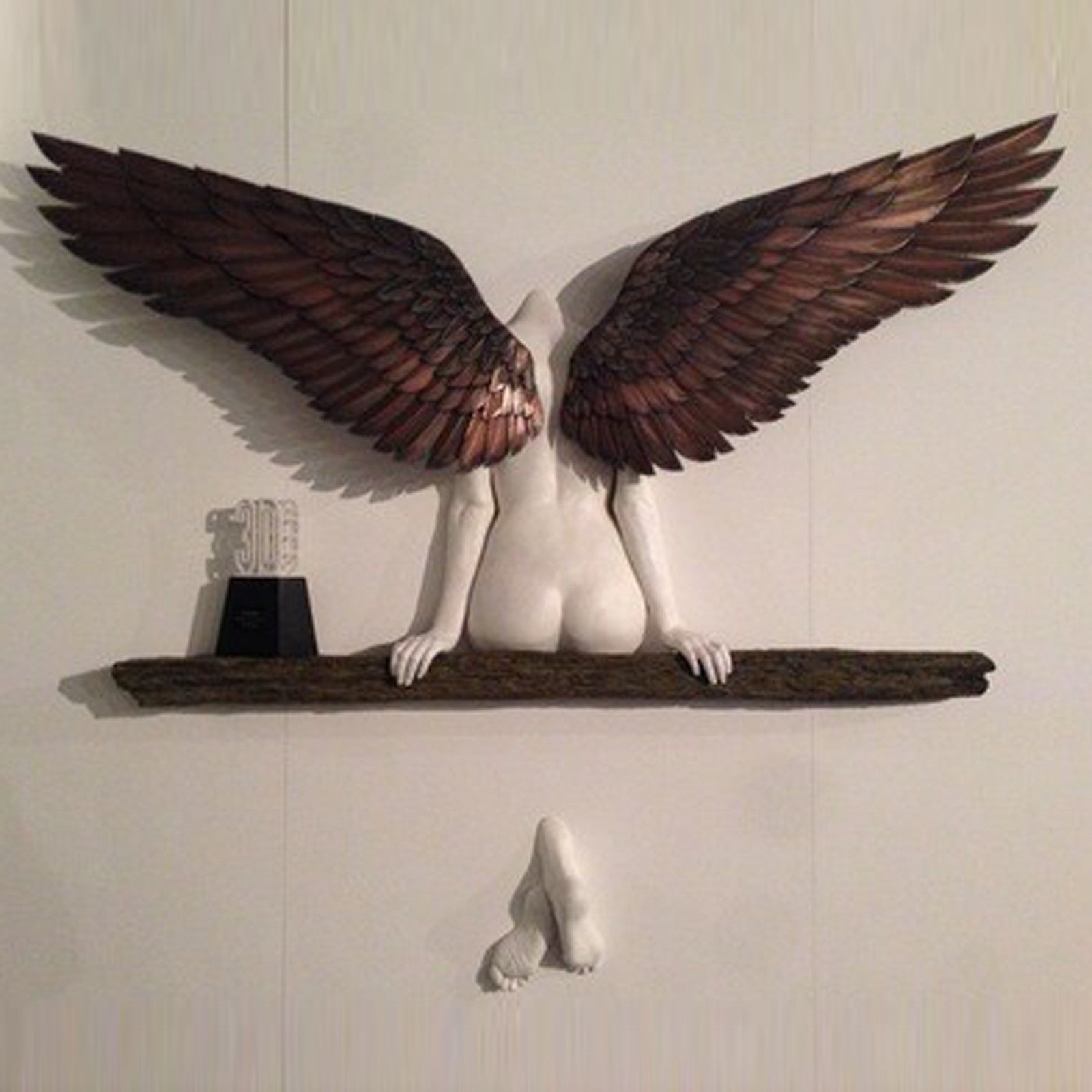 Angel Resin Wall Decoration Resin Wings Ornaments Garden Home Decoration - Up Trend Store-1